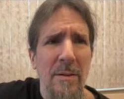 BUMBLEFOOT On Hearing EDDIE VAN HALEN For First Time: 'From That Point On, How I Looked At Guitar Was Completely Different'