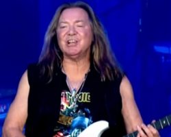 IRON MAIDEN's DAVE MURRAY: 'We Will All Know' When It's Time To Retire