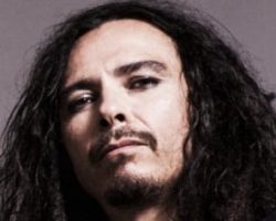 KORN's JAMES 'MUNKY' SHAFFER Collaborates with Berlin's 'Reference Times' On New Fragrance