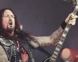 DESTRUCTION's SCHMIER Names Other Metal Singers He Admires