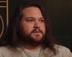 WOLFGANG VAN HALEN On MAMMOTH WVH's Live Performances: 'It's Very Important For Me That We Don't Use Tracks'