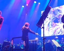 Watch: DEVIN TOWNSEND Performs His Rock Opera 'The Moth' Live For First Time In Groningen, Netherlands