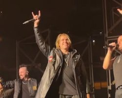 Watch: DISTURBED Joined By THREE DAYS GRACE's ADAM GONTIER And MATT WALST For 'Land Of Confusion' Performance At MSG