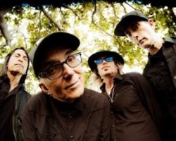 EVERCLEAR Announces 'Sparkle And Fade 30th Anniversary Tour' With LOCAL H And SPONGE