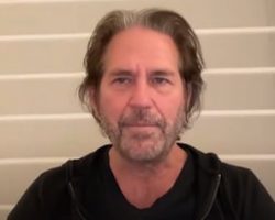 KIP WINGER Reflects On Touring With Late WARRANT Frontman JANI LANE: 'He Insulted Me In A Way That Was Beyond The Pale'