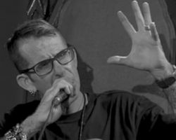 See Pro-Shot Video Of LAMB OF GOD Frontman RANDY BLYTHE's Toronto 'Just Beyond The Light' Spoken-Word Event