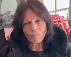 RUDY SARZO On OZZY OSBOURNE's Final Show: 'He's Gotta Go Out With A Huge Fricking Bang'