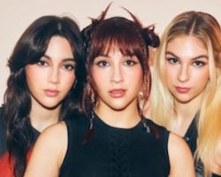 THE WARNING Announces Summer 2025 U.S. Headline Tour