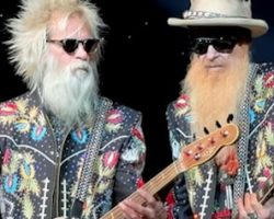ZZ TOP's BILLY GIBBONS On ELWOOD FRANCIS And DUSTY HILL: 'They Were Two Peas In A Pod'
