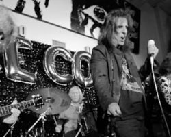 Original ALICE COOPER Band Shares 'Black Mamba' From Upcoming 'The Revenge Of Alice Cooper' Album