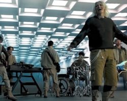 LINKIN PARK Shares Behind-The-Scenes Footage From Making Of 'Up From The Bottom' Music Video