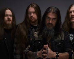 MACHINE HEAD Shares Music Video For New Song 'Outsider'