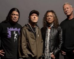 METALLICA Teams Up With American Red Cross To Help Save Lives