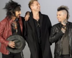 SIXX:A.M. Announces 'Prayers For The Damned & Blessed Deluxe Edition'