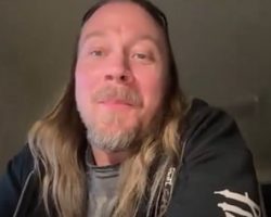 SABATON Guitarist THOBBE ENGLUND On His Return To The Band: 'It Was A No-Brainer For Me'