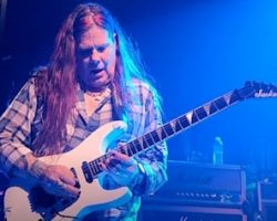 Ex-TESLA Guitarist TOMMY SKEOCH Confirms Plans To Launch New Project With BRIAN WHEAT And CHRIS HOLMES