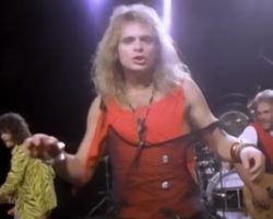 VAN HALEN's 'Jump' Surpasses One Billion Streams On SPOTIFY
