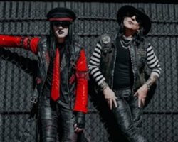 WEDNESDAY 13 Teams Up With FASTER PUSSYCAT's TAIME DOWNE On New Song 'No Apologies'