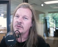 FOZZY's CHRIS JERICHO On Business Of Touring: 'You Can Make A Decent Living, But You've Gotta Be Smart About It'