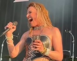 Watch: HALESTORM Performs Five Songs From Upcoming 'Everest' Album At WELCOME TO ROCKVILLE Festival