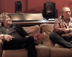 HELLOWEEN's HANSEN And DERIS Explain 'Giants & Monsters' Album Title, Say They Are 'More Connected Now' As A Band