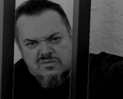 Watch: Ex-SEPULTURA Drummer IGOR CAVALERA Performs Unique Set For EARTH HOUSE