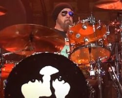 Watch: JASON BONHAM'S LED ZEPPELIN EVENING Celebrates 50th Anniversary Of 'Physical Graffiti' In Houston