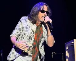 KELLY HANSEN Says He Still Has 'A Lot Of Rocking To Do' With FOREIGNER
