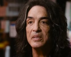PAUL STANLEY On Upcoming 'KISS Army Storms Vegas' Event: 'It's A 'Kiss Kruise' Without A Boat Or Without A Ship'