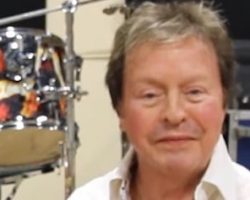 Legendary Rock Guitarist RICK DERRINGER Dies At 77