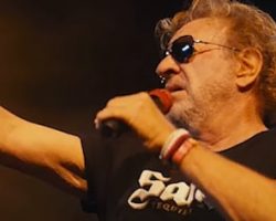 SAMMY HAGAR Regrets 'Nothing' About Being In VAN HALEN: 'It's The Greatest Thing That Ever Happened To Me'