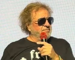 SAMMY HAGAR Says He Is In Talks About Returning To Las Vegas For 2026 Residency