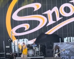 Watch: SNOT Performs With Ex-GODSMACK Drummer SHANNON LARKIN At WELCOME TO ROCKVILLE Festival