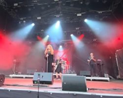 Watch: THE 3RD AND THE MORTAL Performs With Singer KARI RUESLÅTTEN For First Time In Three Decades