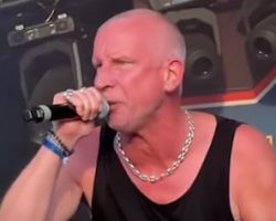 CLAWFINGER Announces New Record Deal, Plans To Release New Single 'Soon'