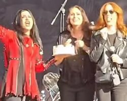 Watch: LACUNA COIL's CRISTINA SCABBIA Celebrates 53rd Birthday Onstage With SHARON DEN ADEL, SIMONE SIMONS