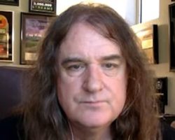 DAVID ELLEFSON Says DAVE MUSTAINE 'Hated Playing Before SLAYER' During 2010 'Jägermeister Music Tour'