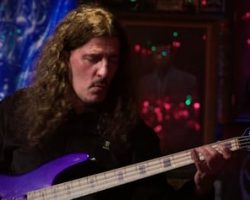 ANTHRAX's FRANK BELLO: Playing Yankee Stadium With 'Big Four' Was 'One Of The Highlights Of My Career'