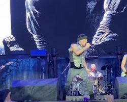 Watch IRON MAIDEN Play Its Biggest U.K. Non-Festival Headlining Concert Ever At London Stadium