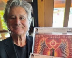 Ex-JOURNEY Singer STEVE PERRY Raises $215,000 To Benefit Altadena Fire Relief