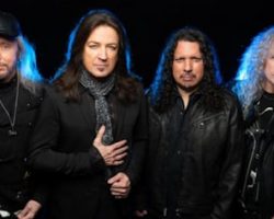 STRYPER's Performance At SWEDEN ROCK FESTIVAL Canceled Due To Plane's 'Malfunctioning Smoke Detector System And Power Failure'
