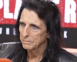 ALICE COOPER On OZZY OSBOURNE: 'We Had A Mutual Respect For Each Other'