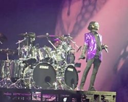 GHOST: Fan-Filmed Video Of Philadelphia And Tampa Concerts From 'Phone-Free' U.S. Tour Posted Online