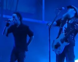 Watch: GOJIRA Joined By MACHINE HEAD's ROBB FLYNN For 'Territory' Performance At Greece's RELEASE Festival
