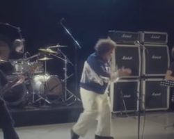 Watch: JACK BLACK Joined By Rock Star Offspring For 'Mr. Crowley' Pre-Taped Performance At 'Back To The Beginning'