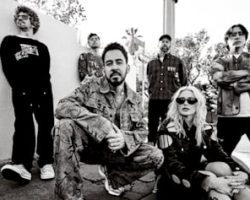 MIKE SHINODA Didn't Want LINKIN PARK's Story To End With CHESTER BENNINGTON's Suicide