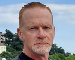 Ex-ICED EARTH Singer MATT BARLOW: 'I Wish More Musicians Would Not Try To Alienate Their Fans' By Preaching Politics