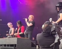 Watch: MICHAEL MONROE Joins GUNS N' ROSES On Stage In Tampere, Finland