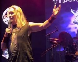 IRON MAIDEN Drummer NICKO MCBRAIN: 'There's No One That Can Replace Me'