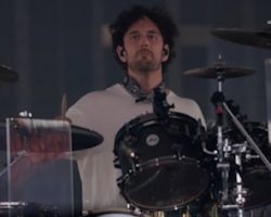 New LINKIN PARK Drummer COLIN BRITTAIN: 'I Love This Band And I Love The People And The Music'